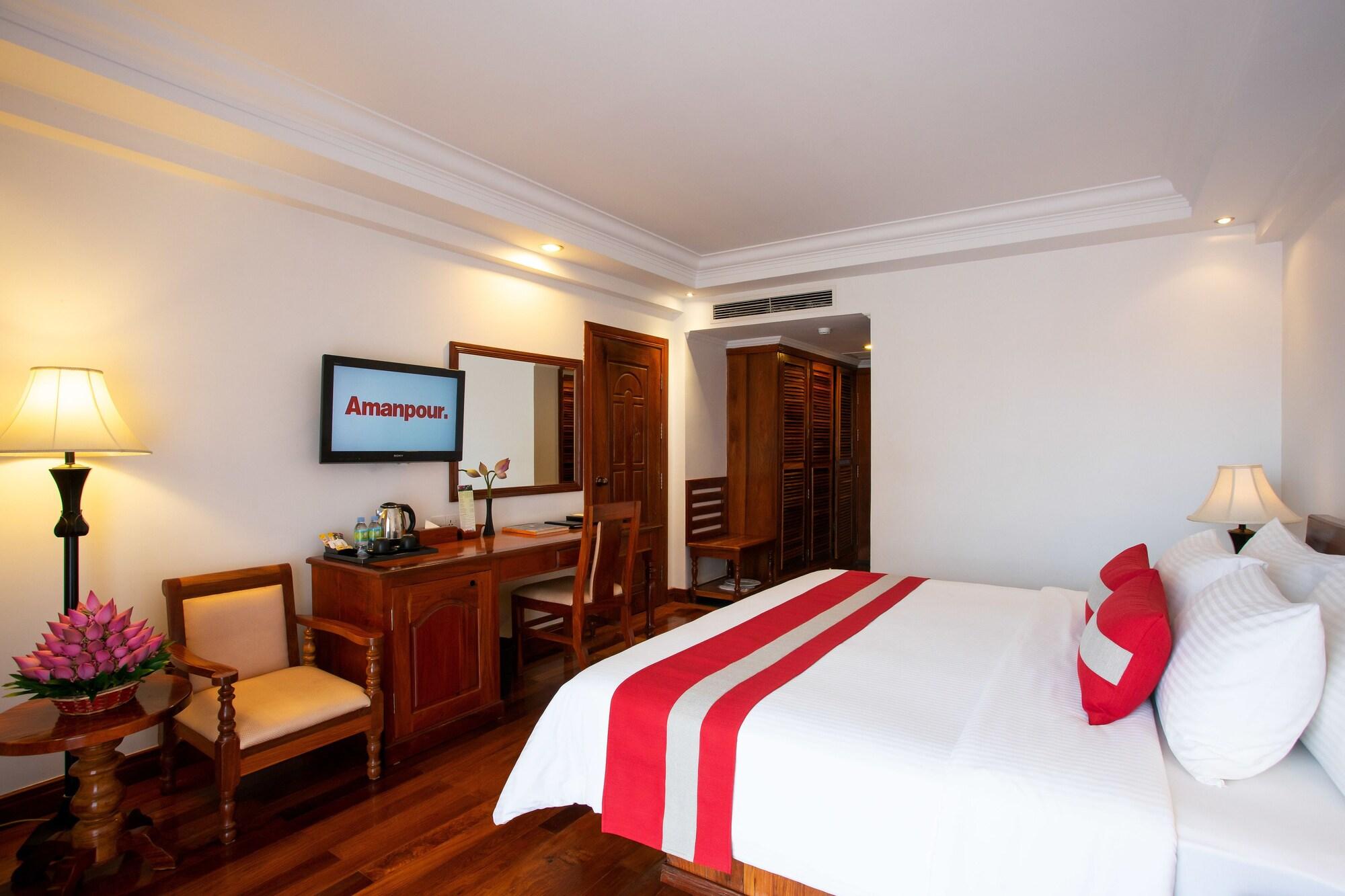 Hotel Somadevi Angkor Premium Ciudad de Siem Riep Exterior foto