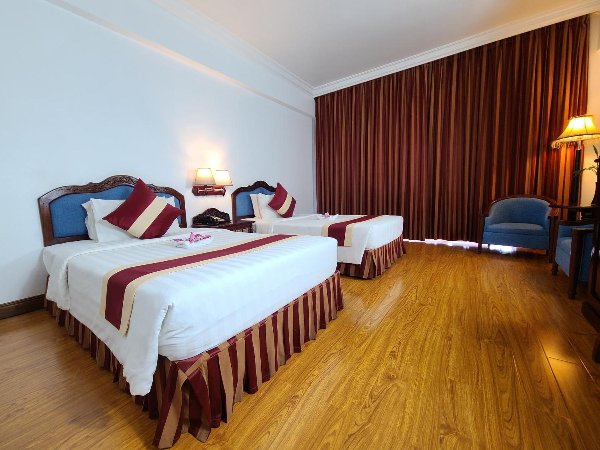 Hotel Somadevi Angkor Premium Ciudad de Siem Riep Exterior foto