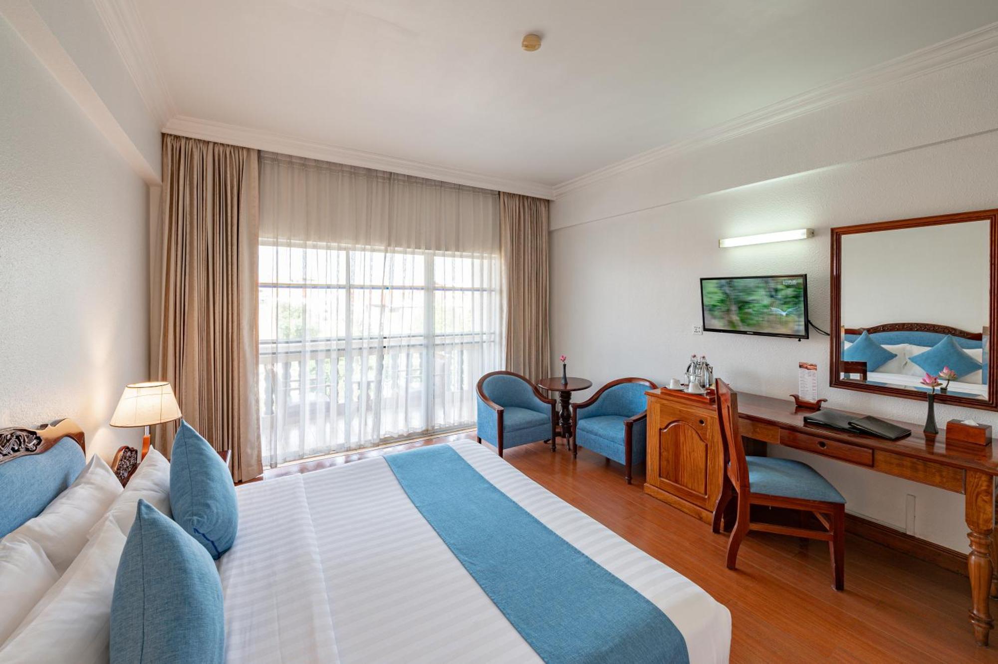 Hotel Somadevi Angkor Premium Ciudad de Siem Riep Exterior foto